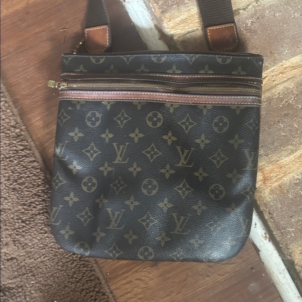 Louis Vuitton Dark Brown Monogram Messenger Bag bought from Grailed.